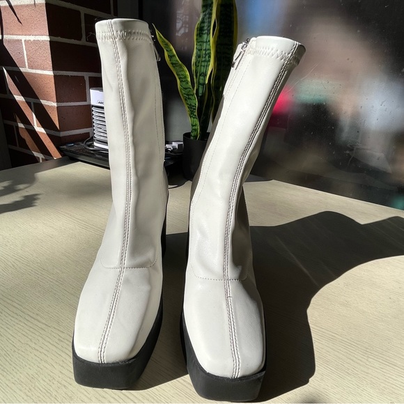 Glassons boots used. - Picture 3 of 4